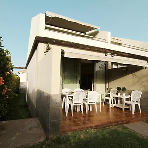 Сasa de vacaciones Preciosa Casa A 100m De La Playa, Pasito Blanco